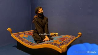 驱车迎接刚下航的黑丝袜性感美腿大奶气质空姐前凸后翘身材带回旅馆啪啪太棒了